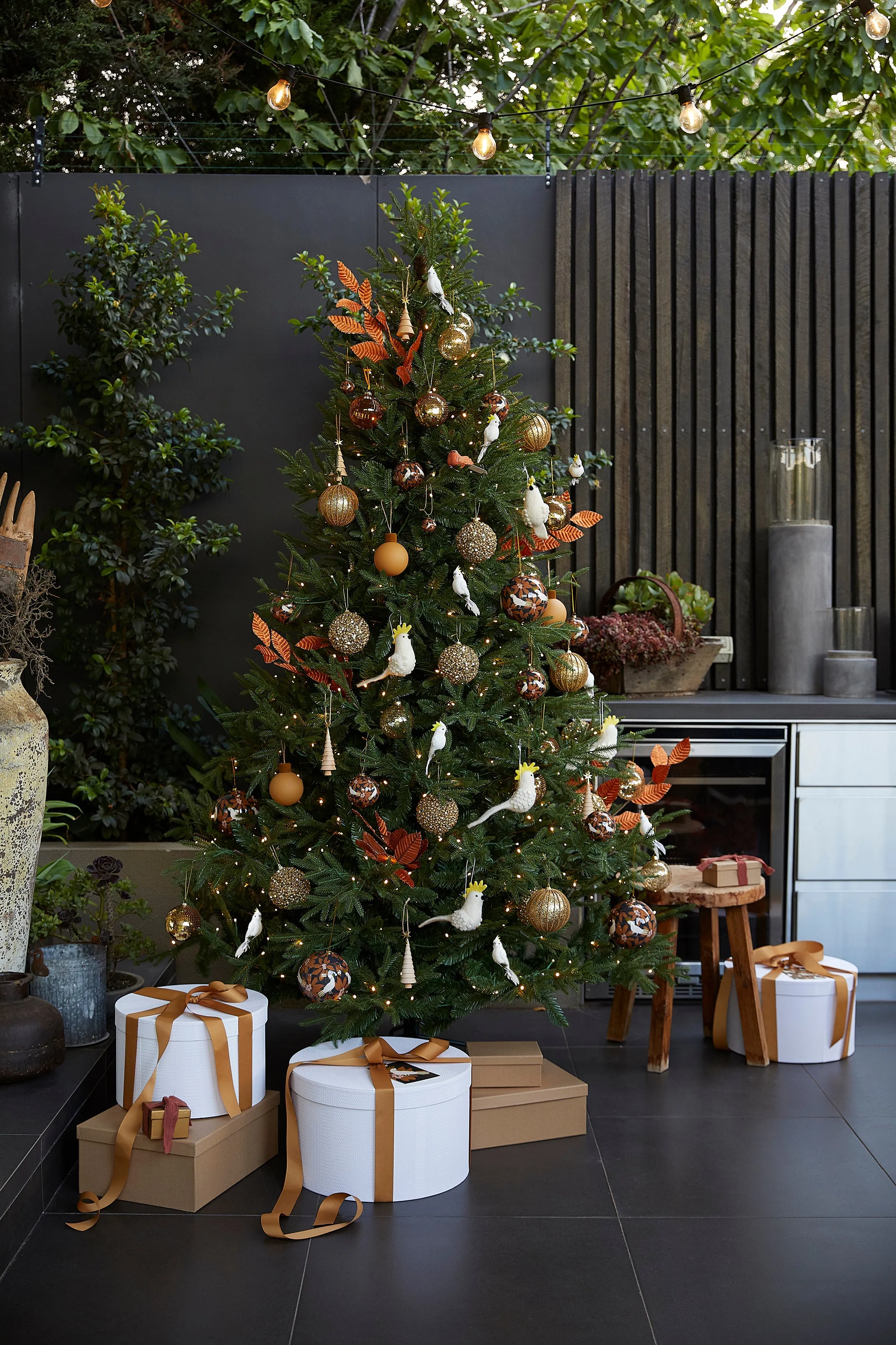 7.5 Ft Balsam Fir Green Tree - 570 Led