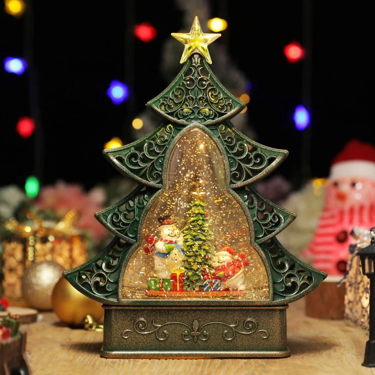 Christmas Tree Snow Globe