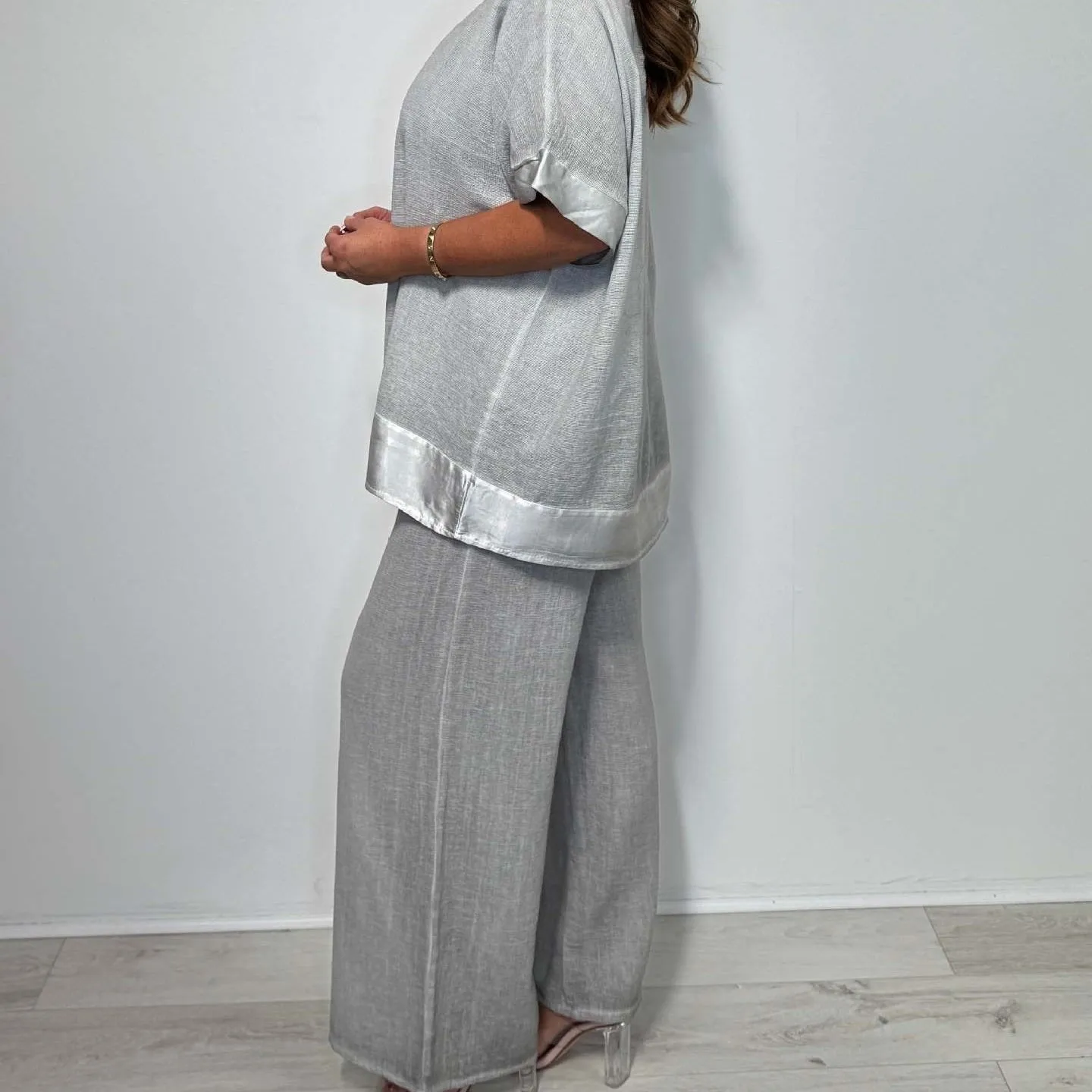 Limited Time Half Price OfferCasual V-Neck 2-Piece Set