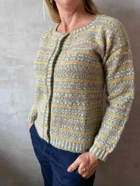 Sine cardigan af Ruth Sørensen, No 20 strikkekit